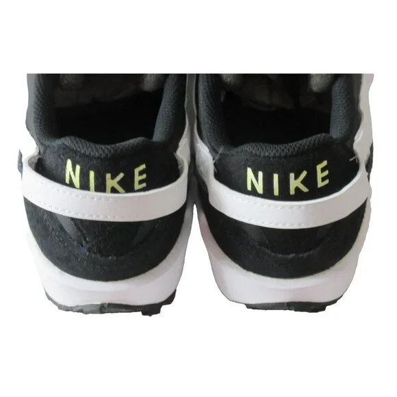 Nike Women's Waffle Debut Retro Running Shoes Black White Orange Sizes NIB - Picture 5 of 5